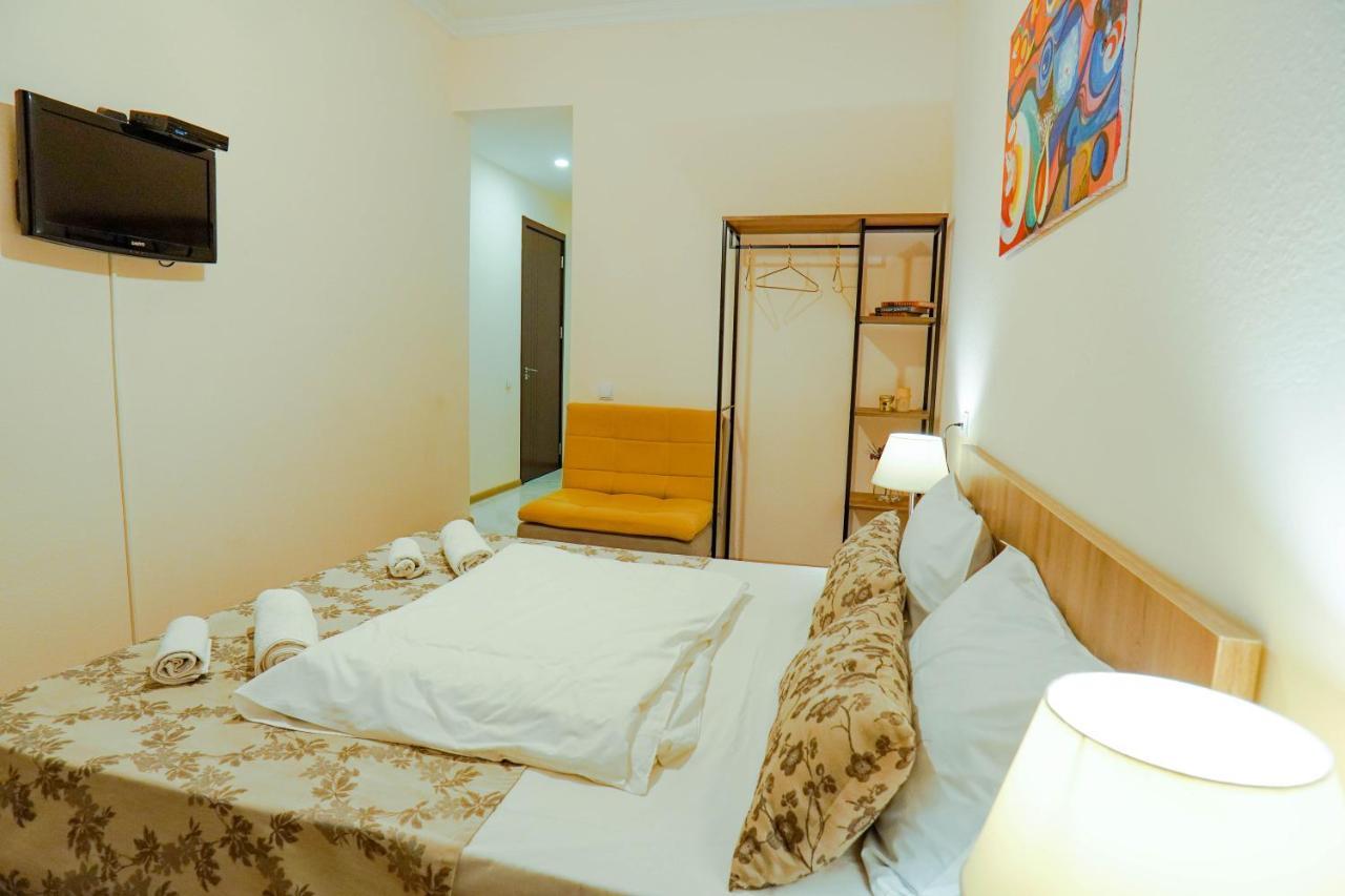 Check-In Hotel Tbilisi ภายนอก รูปภาพ