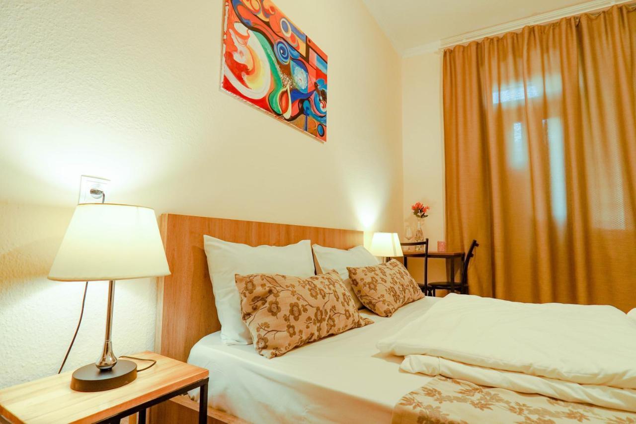 Check-In Hotel Tbilisi ภายนอก รูปภาพ